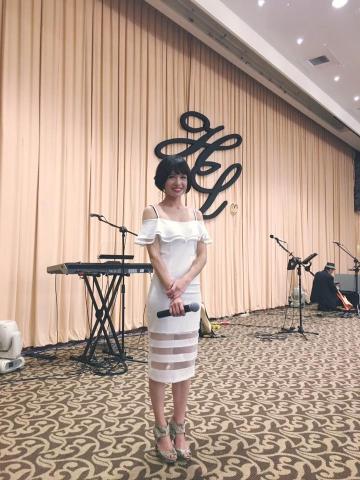 艾麗絲 - 室內婚禮表演