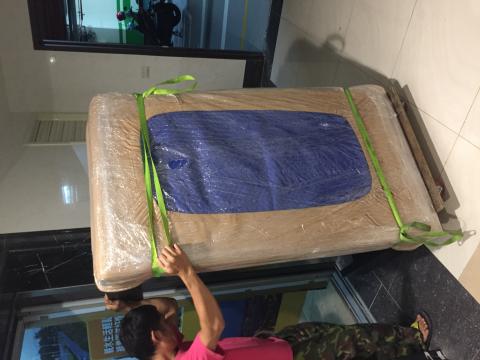 新北市傳十搬家公司 - 精緻包裝櫃子平價收費