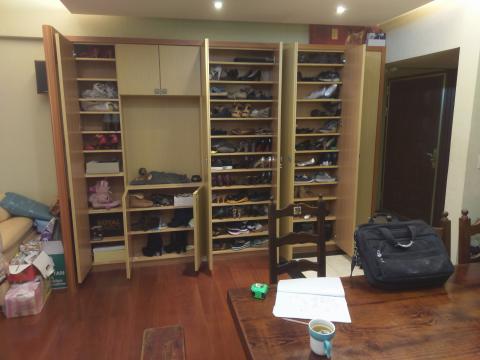 達中エ程有限公司 - 各式鞋櫃施作