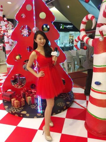 Gina 婚禮/活動主持 - 2017 京華城 聖誕節記者會
也有主持記者會、活動......等相關經驗