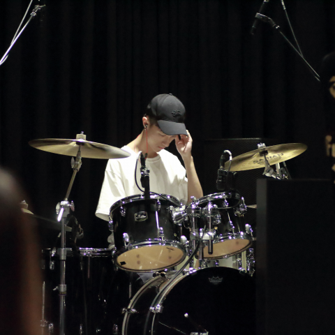 提供麻豆鼓服務的專家謝昕叡