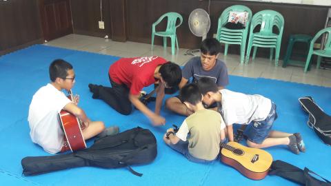 吉他速成教學 - 