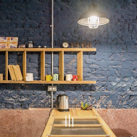 山巷室內裝修工程 - 【台南民宿/樂宅1960】 
空間性質 / 老屋改造 
坪數 / 98坪 
主要建材 / 磚造 . 檜木 . 水泥 . 抿石子 
完工時間 / 2017.2