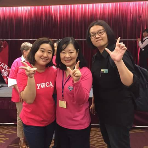 魏美佳 - 於花蓮協助女青年會年度義工幹事訓練