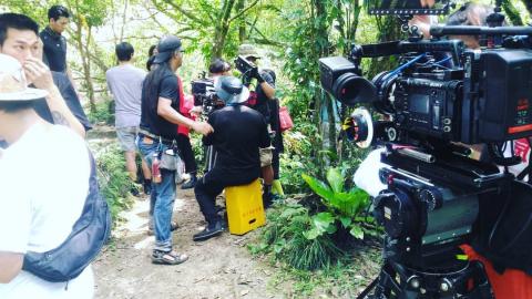 陳星螢 - 網路電視劇《逃婚100次》劇照