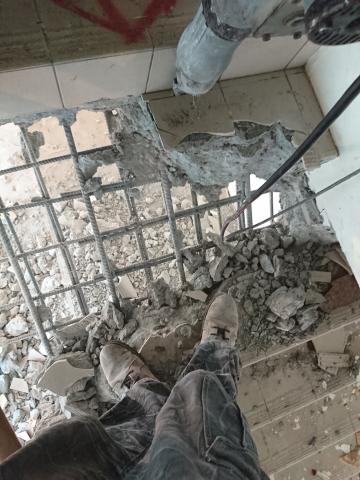 慶灃工程行 - 樓梯打除