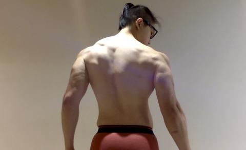 Michael Ng - 自十五歲起減重以及健身有成。