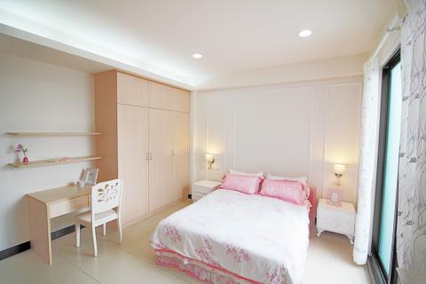 輪廓空間設計工作室(捌捌陸柒室內裝修有限公司) - 