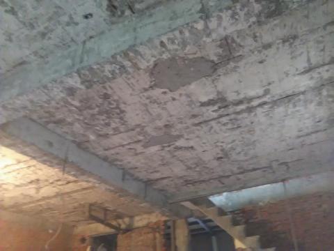 拆除工程 - 天花板打除見鋼斤除鏽