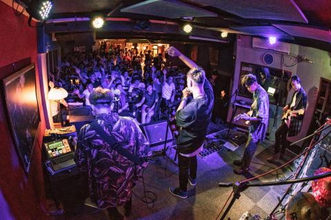 蔡尹慈 - 河岸留言LastWinkingx學院王國共演&mdash;&mdash;2017