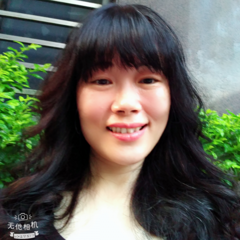 提供wixsite賺錢服務的專家常琬瑤