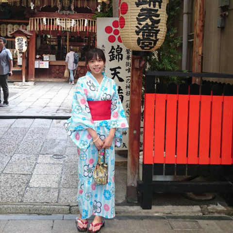 提供180服務的專家Hina Ho