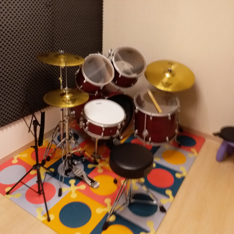 科夫曼音樂中心 - 爵士鼓教室
