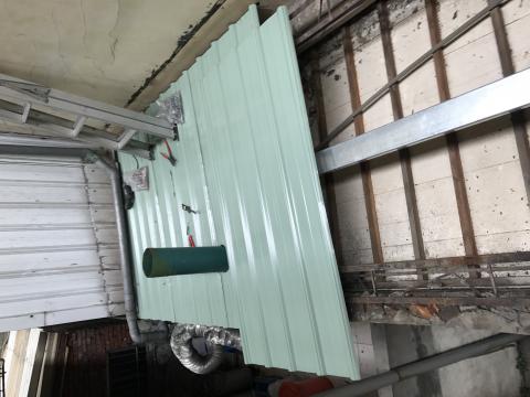 勝宏（正峰）鋁門窗 - 鐵皮