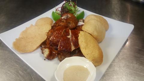 創意與傳統的火花．Shawn私廚 - 香酥脆皮炸子雞(桌菜)