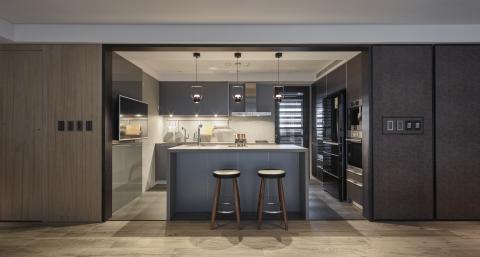 耀昀創意設計 -  耀昀創意設計 -