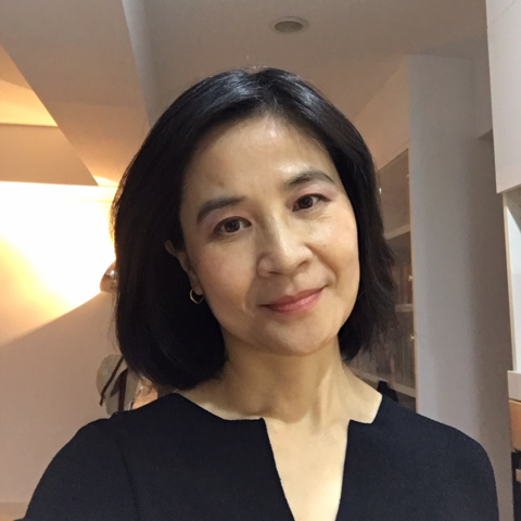 提供塗鴉服務的專家何刁龍