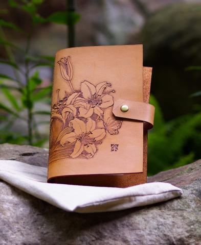 高智能 - 客製化植鞣革筆記本封面電烙皮雕設計
