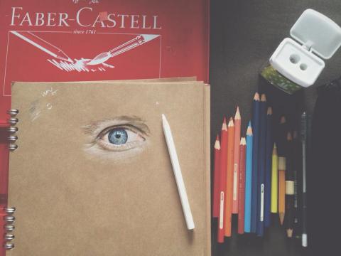 Eunice - 素描-色鉛筆