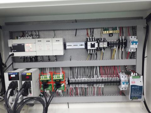 張守利 - 雙軸伺服馬達控制