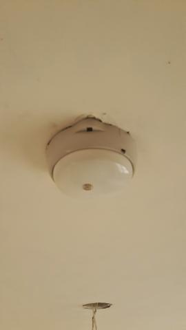 水電工程 - 新建集合式住宅大樓
消防探測器安裝