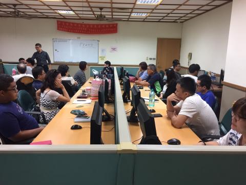 個人SOHO - 求快的時代  要能今天學
明天開始就能賺

