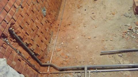 统理水电 - 冷，熱水管配置。