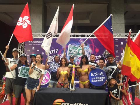 主持人 Stella Su - 國際滑水記者會