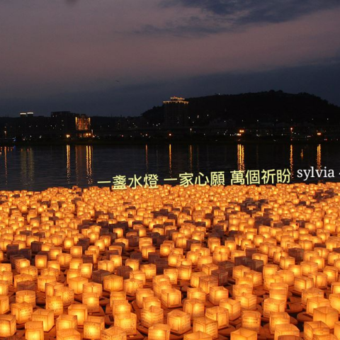 希維亞創作坊 - 自己拍攝照片加文字