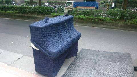 瑞比優質搬家 - 專業包裝