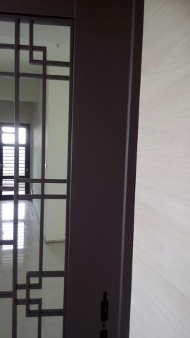 湯竣傑不鏽鋼工作室 - 不鏽鋼烤漆門(玻璃未安裝)