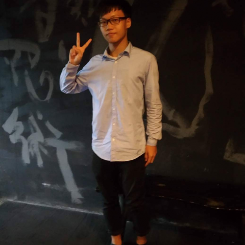 提供材料工程學系排名服務的專家黃彥嘉