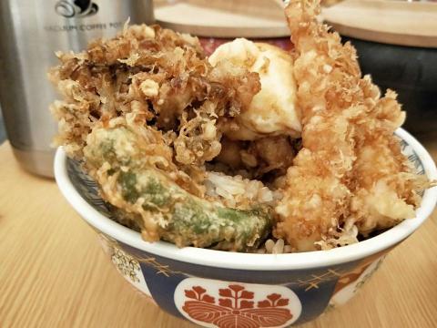 蘋果的背包食堂 - https://applemilkall.blogspot.com/2018/11/blog-post_1.html