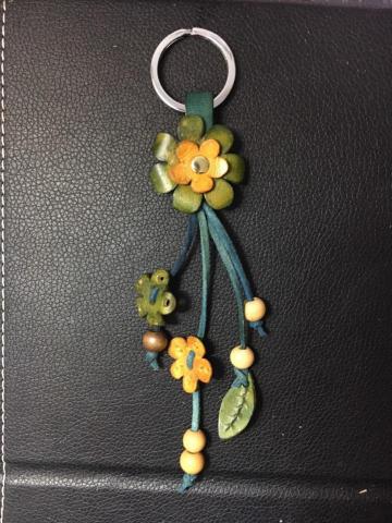 侯佳欣 - 皮革作品