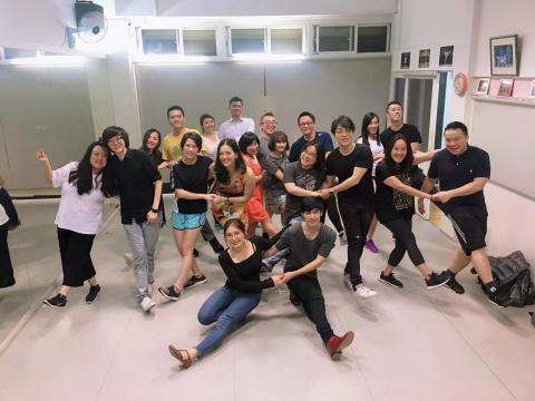 TapLife Studio/搖擺小姐 - 企業團體課程