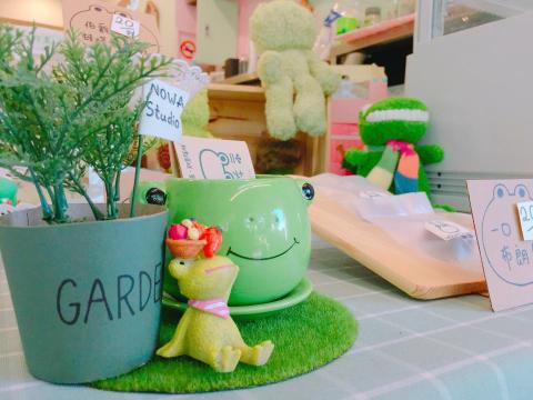 諾蛙工作室 NOWA Studio - 除了工作室以外，還有實體店面，會不定期在店面販售甜點