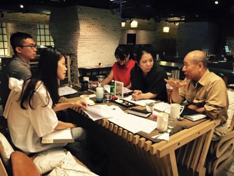 沈欣穎 - 展覽統籌執行--台開築空間 2015 “2010年後的告白-吳炫三&池上鳳珠創作展"