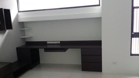 興合毅有限公司 - 系統家具