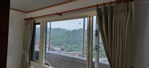全宏工作室 - 1080502。內湖區金湖路363巷67弄。窗簾訂製安裝。 全宏工作室 - 1080502。內湖區金湖路363巷67弄。窗簾訂製安裝。