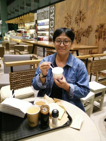 提供刮痧好處服務的專家游雅婷