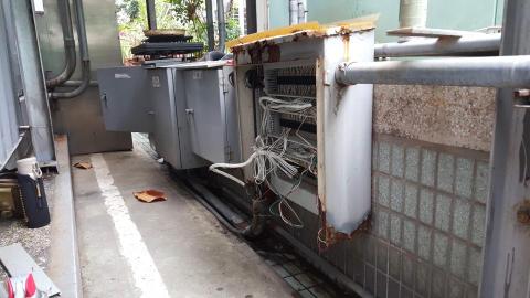 順吉弱電工程有限公司 - 戶外監控盤更新為不鏽鋼箱體