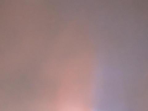 提供3c手機配件服務的專家林先生