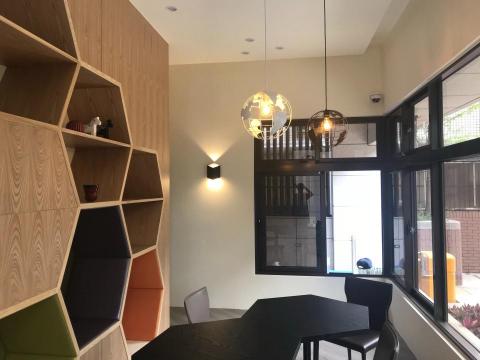 星藝照明有限公司 - 讀書室