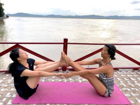 Co Yoga - 2018緬甸蒲甘日落船上瑜珈