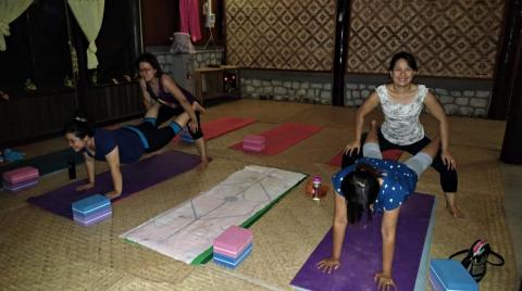 Co Yoga - 2018緬甸蒲甘傍晚瑜珈