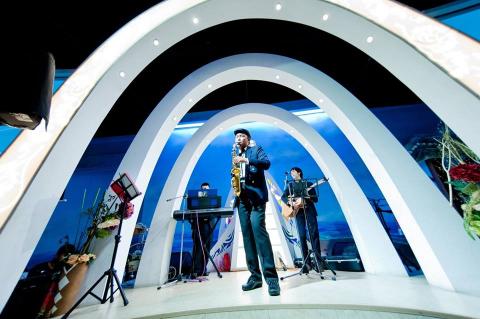 許恩豪 -  許恩豪 -