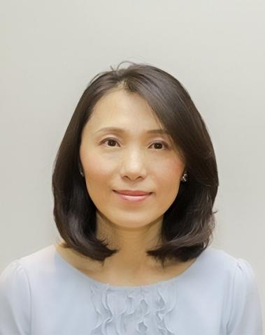 提供批發包包服務的專家Jasmine Chang