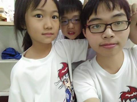 勤武企業私人教練  何孟翰 - 師生互動