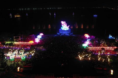 Doris Huang - 2019台灣燈會－主展場光環境企劃執行