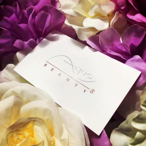 魂ds2tudio - ▪️Aqua Beauty|魂DS2tudio
▪️雙面霧面+局部上光
300g瑞典一級卡卡紙
印刷上膜後，厚度達370g